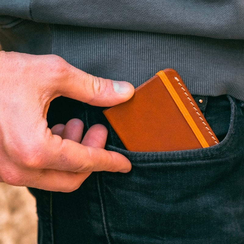 Portefeuille en cuir camel