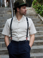 Bretelles mi-larges noir et rouge Les Grenobloises