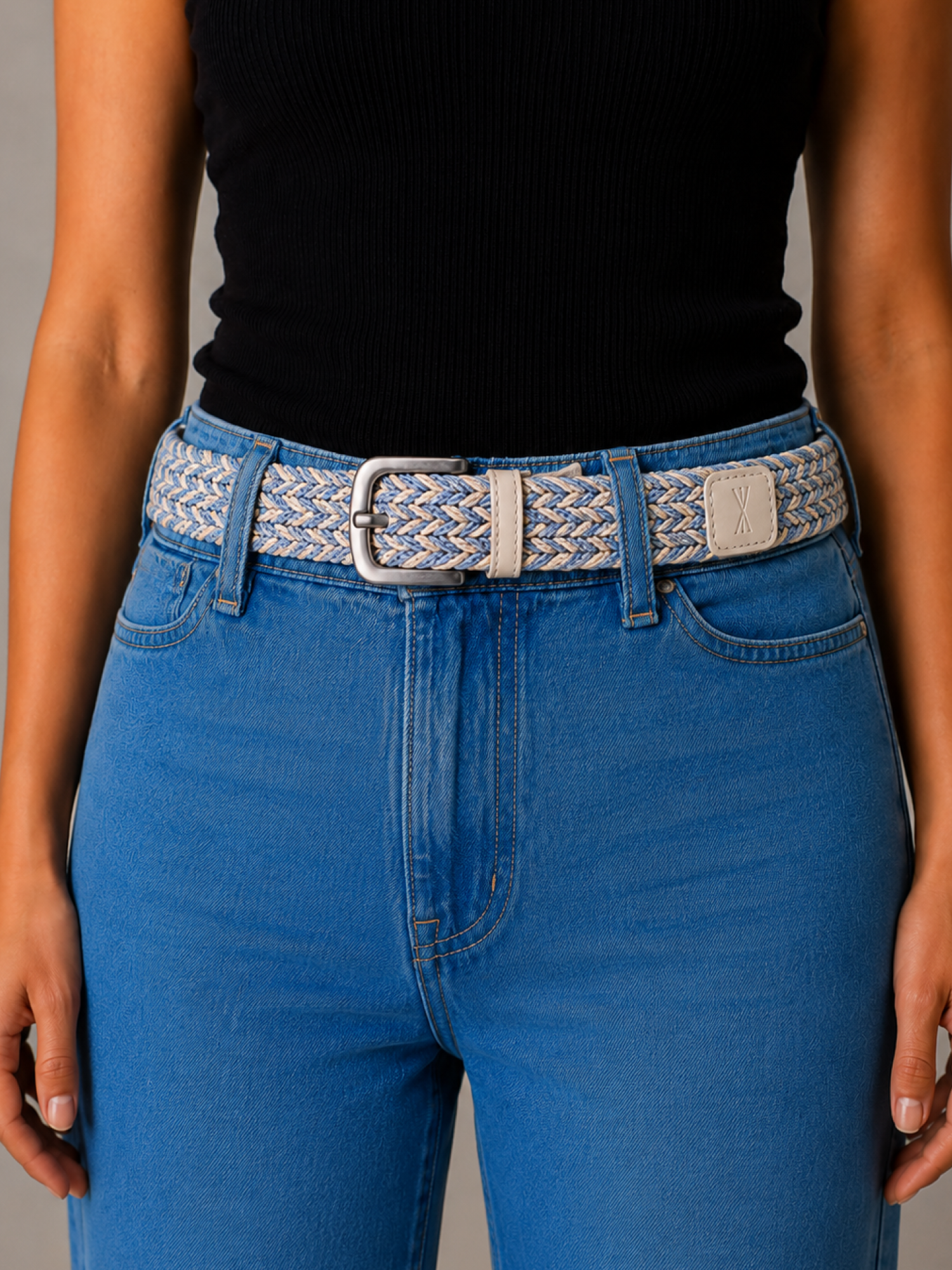 Ceinture tressée fine bleu clair beige